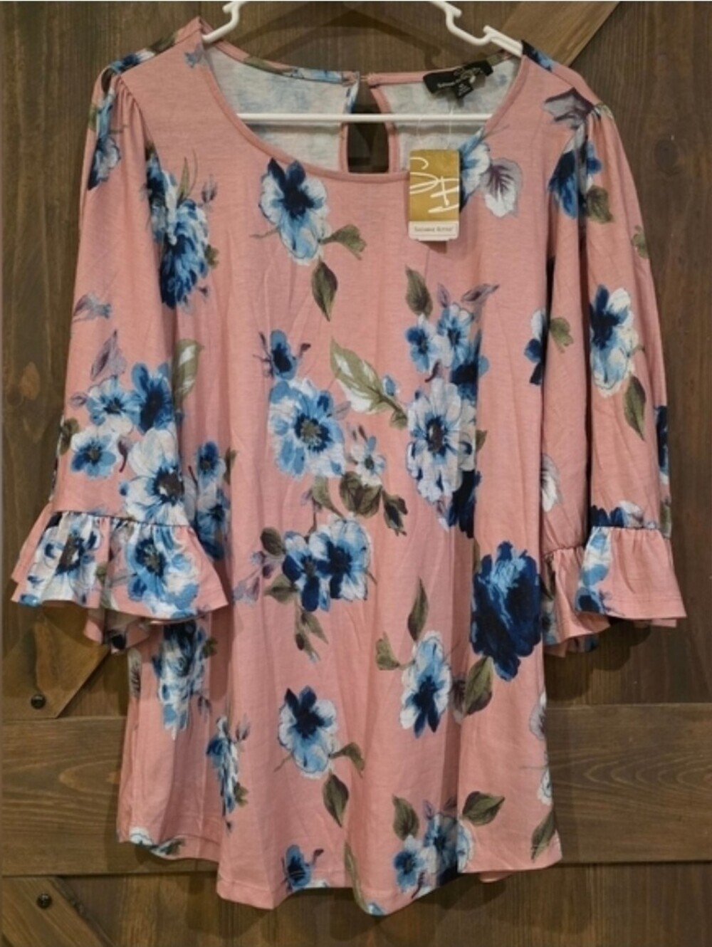 Suzanne Betro Floral Bell Sleeve Top Size Medium - Picture 7 of 7